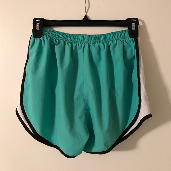 Nike dri-fit running shorts - Picture 3 of 3